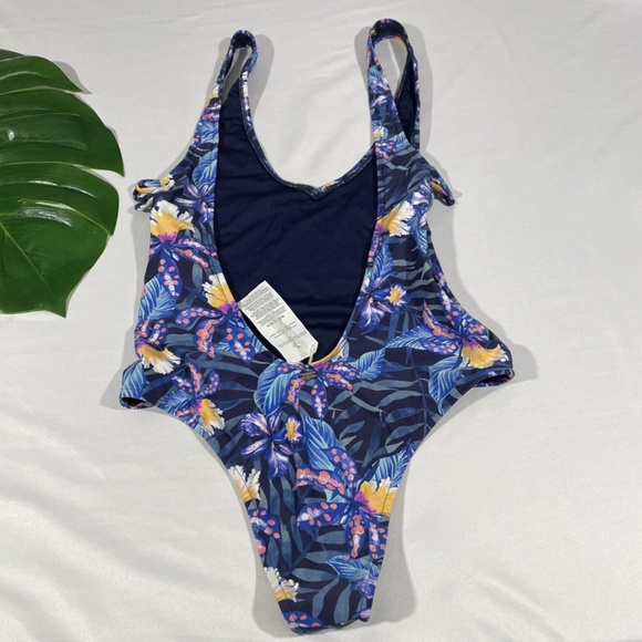 NEW Rip Curl [ Small ] Tropic Tribe One‎ Piece Swimsuit in Navy Floral - Picture 8 of 12